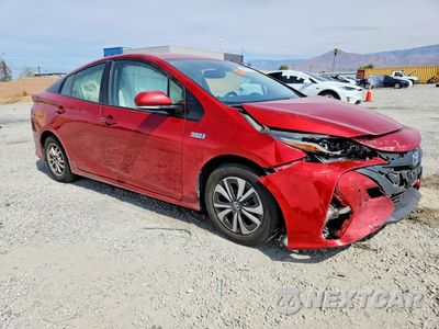 Czwarte zdjęcie samochodu z boku: 2017 TOYOTA PRIUS PRIME ADVANCED VIN:JTDKARFP2H3063044 - miniatura