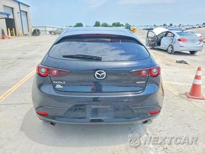 Zdjęcie 6 z 12 samochodu: 2023 MAZDA 3 SELECT VIN:JM1BPAKM9P1601065 - miniatura