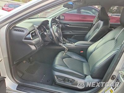 Zdjęcie 7 z 12 samochodu: 2020 TOYOTA CAMRY SE VIN:4T1G11AK7LU910822 - miniatura