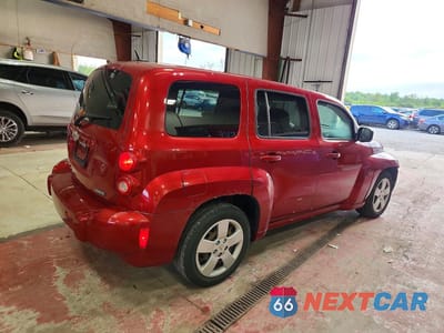 Trzecie zdjęcie samochodu z tyłu: 2011 CHEVROLET HHR LS VIN:3GNBAAFW5BS565130 - miniatura