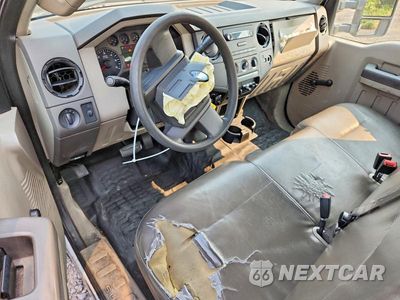 Zdjęcie 8 z 12 samochodu: 2008 FORD F350 VIN:1FDWF36558EB29942 - miniatura