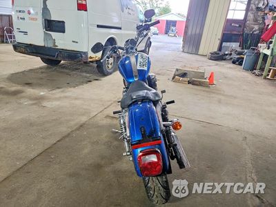 Czwarte zdjęcie samochodu z boku: 2005 HARLEY-DAVIDSON XL1200 C VIN:1HD1CGP1X5K403397 - miniatura