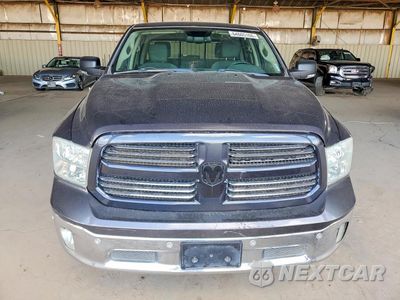 Piąte zdjęcie samochodu w środku: 2015 RAM 1500 SLT VIN:1C6RR6TT0FS523755 - miniatura
