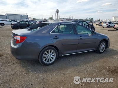 Trzecie zdjęcie samochodu z tyłu: 2014 TOYOTA CAMRY XLE VIN:4T1BF1FK0EU800914 - miniatura