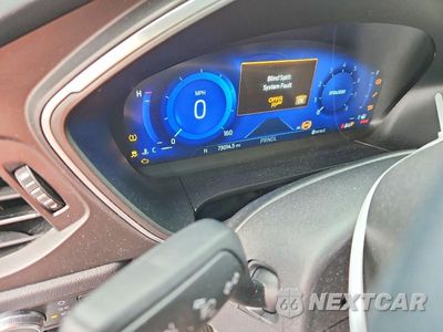 Zdjęcie 9 z 13 samochodu: 2021 FORD ESCAPE TITANIUM VIN:1FMCU9J9XMUA62471 - miniatura