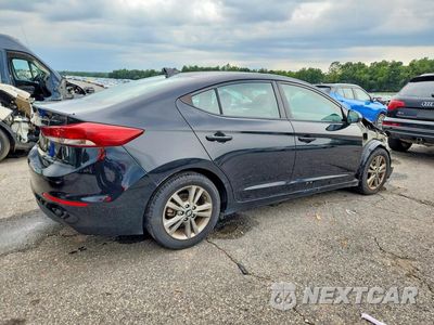 Trzecie zdjęcie samochodu z tyłu: 2018 HYUNDAI ELANTRA VALUE EDITION VIN:5NPD84LF9JH372796 - miniatura