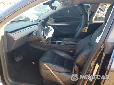 Zdjęcie 7 z 13 samochodu: 2024 TESLA MODEL Y VIN:7SAYGDEE7RF152157 - miniatura
