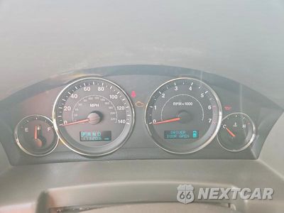 Zdjęcie 9 z 13 samochodu: 2006 JEEP COMMANDER VIN:1J8HG48K16C346070 - miniatura