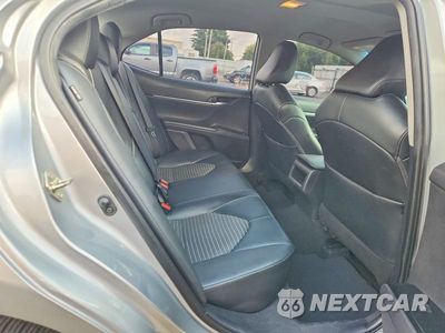 Zdjęcie 10 z 12 samochodu: 2020 TOYOTA CAMRY SE VIN:4T1G11AK7LU910822 - miniatura