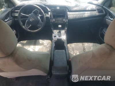 Zdjęcie 8 z 12 samochodu: 2018 HONDA CIVIC LX VIN:19XFC2F53JE042025 - miniatura