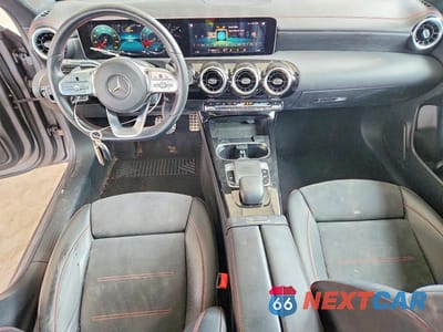 Zdjęcie 8 z 12 samochodu: 2020 MERCEDES-BENZ CLA 250 VIN:WDD5J4GB7LN064664 - miniatura
