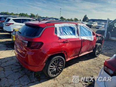 Trzecie zdjęcie samochodu z tyłu: 2022 JEEP COMPASS LIMITED VIN:3C4NJDCB4NT186143 - miniatura