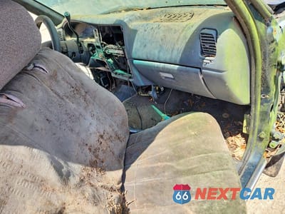 Zdjęcie 8 z 12 samochodu: 1996 TOYOTA TACOMA BASE VIN:4TAVL52N9TZ094734 - miniatura