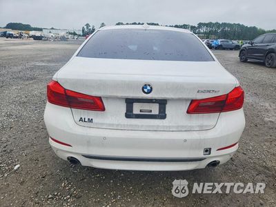 Zdjęcie 6 z 13 samochodu: 2019 BMW 530E VIN:WBAJA9C59KB254100 - miniatura