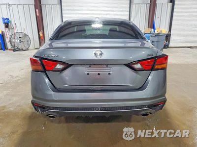 Zdjęcie 6 z 12 samochodu: 2019 NISSAN ALTIMA SR VIN:1N4BL4CV9KN322808 - miniatura