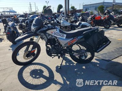 Trzecie zdjęcie samochodu z tyłu: 2025 YAMAHA TT250 VIN:LZSJCNTB8S1060383 - miniatura