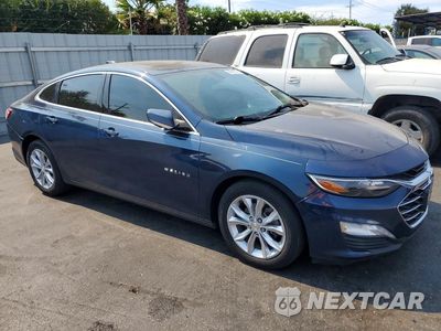 Czwarte zdjęcie samochodu z boku: 2019 CHEVROLET MALIBU LT VIN:1G1ZD5ST9KF149709 - miniatura