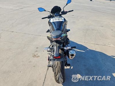 Czwarte zdjęcie samochodu z boku: 2024 KAWASAKI ZR900 F VIN:ML5ZRDF1XRDA67499 - miniatura