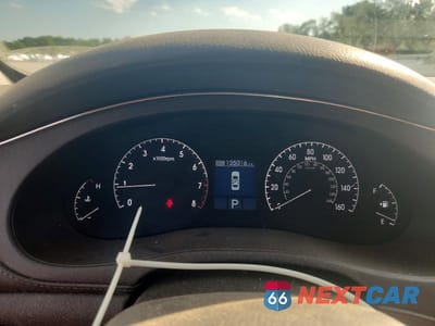 Zdjęcie 9 z 12 samochodu: 2011 HYUNDAI GENESIS 4.6L VIN:KMHGC4DF8BU132961 - miniatura