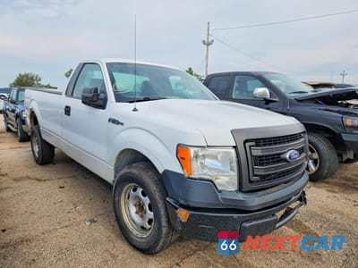 Czwarte zdjęcie samochodu z boku: 2013 FORD F150 VIN:1FTMF1CM1DKE65062 - miniatura