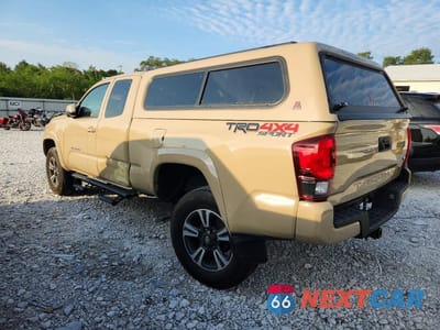 Drugie zdjęcie samochodu z przodu: 2018 TOYOTA TACOMA TRD SPORT VIN:5TFSZ5AN3JX123953 - miniatura