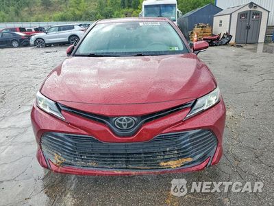 Piąte zdjęcie samochodu w środku: 2020 TOYOTA CAMRY LE VIN:4T1L11AK4LU400507 - miniatura