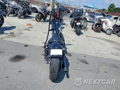 Czwarte zdjęcie samochodu z boku: 2017 HARLEY-DAVIDSON XL883 IRON 883 VIN:1HD4LE217HC408760 - miniatura