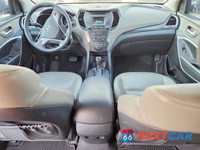 Zdjęcie 8 z 13 samochodu: 2016 HYUNDAI SANTA FE VIN:KM8SM4HF4GU148714 - miniatura