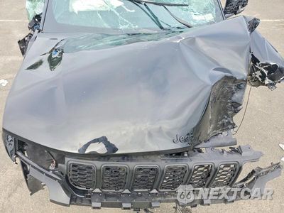 Zdjęcie 11 z 12 samochodu: 2024 JEEP GRAND CHEROKEE LAREDO VIN:1C4RJHAG5RC164855 - miniatura