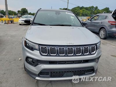 Piąte zdjęcie samochodu w środku: 2025 JEEP COMPASS LIMITED VIN:3C4NJDCN3ST560859 - miniatura