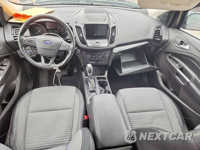 Zdjęcie 8 z 12 samochodu: 2019 FORD ESCAPE SE VIN:1FMCU0GD7KUB09377 - miniatura