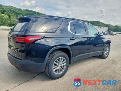 Trzecie zdjęcie samochodu z tyłu: 2023 CHEVROLET TRAVERSE LT VIN:1GNEVHKW2PJ116108 - miniatura