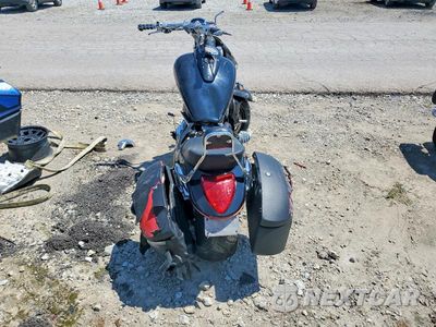 Zdjęcie 6 z 8 samochodu: 2006 SUZUKI M109R / VZR1800 K6 VIN:JS1VY53A062100154 - miniatura