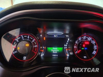 Zdjęcie 9 z 12 samochodu: 2020 DODGE CHALLENGER SXT VIN:2C3CDZAG9LH246860 - miniatura