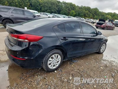 Trzecie zdjęcie samochodu z tyłu: 2018 HYUNDAI ELANTRA SE VIN:5NPD74LFXJH274878 - miniatura