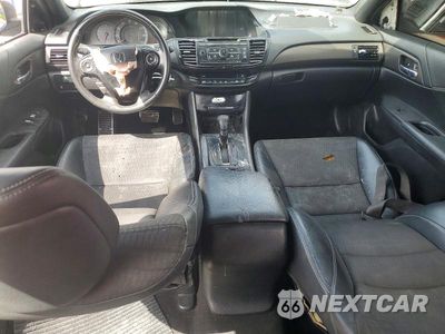 Zdjęcie 8 z 12 samochodu: 2017 HONDA ACCORD SPORT VIN:1HGCR2F56HA176897 - miniatura