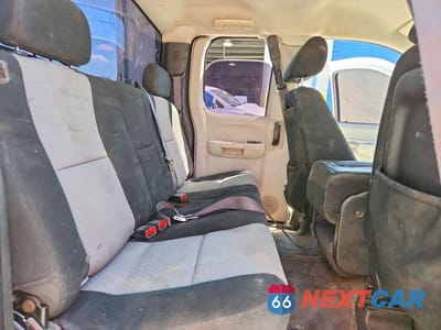Zdjęcie 10 z 12 samochodu: 2009 CHEVROLET SILVERADO K2500 HEAVY DUTY VIN:1GCHK49699E163015 - miniatura