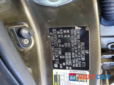 Zdjęcie 14 z 14 samochodu: 2012 KIA SOUL + VIN:KNDJT2A66C7377616 - miniatura