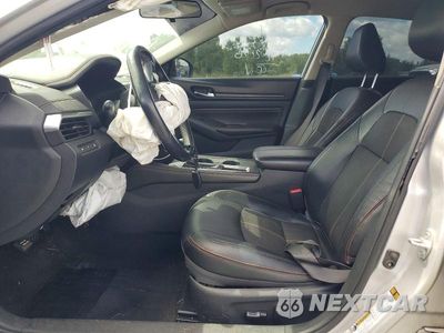 Zdjęcie 7 z 12 samochodu: 2020 NISSAN ALTIMA SR VIN:1N4BL4CVXLC133369 - miniatura