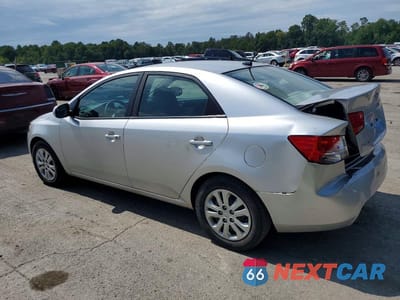 Drugie zdjęcie samochodu z przodu: 2013 KIA FORTE EX VIN:KNAFU4A22D5725210 - miniatura