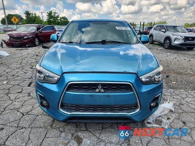 Piąte zdjęcie samochodu w środku: 2014 MITSUBISHI OUTLANDER SPORT SE VIN:4A4AP4AUXEE018534 - miniatura
