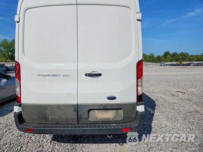 Czwarte zdjęcie samochodu z boku: 2025 FORD TRANSIT 250 DELIVERY VAN VIN:1FTBR1C88SKA50836 - miniatura