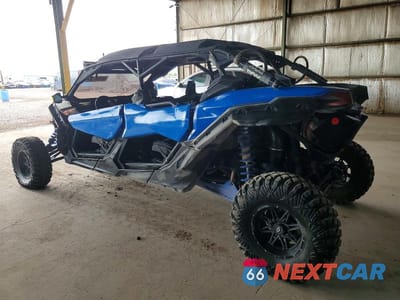 Trzecie zdjęcie samochodu z tyłu: 2021 CAN-AM MAVERICK X - UTILITY VEHICLE VIN:3JBVNAV49MK002209 - miniatura