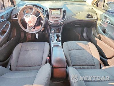 Zdjęcie 8 z 13 samochodu: 2017 CHEVROLET CRUZE LT VIN:1G1BE5SM4H7181980 - miniatura