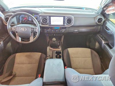 Zdjęcie 8 z 13 samochodu: 2020 TOYOTA TACOMA TRD OFF-ROAD VIN:5TFCZ5AN2LX224411 - miniatura