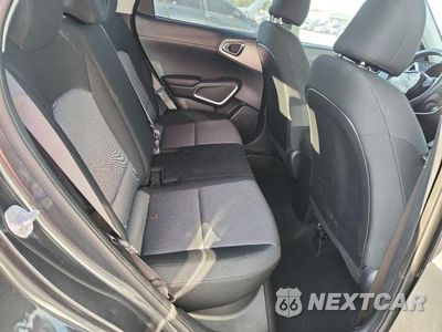 Zdjęcie 10 z 13 samochodu: 2025 KIA SOUL LX VIN:KNDJ23AU0S7254044 - miniatura