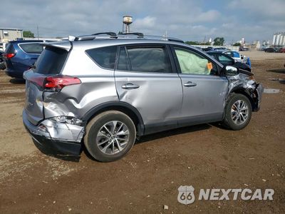 Trzecie zdjęcie samochodu z tyłu: 2017 TOYOTA RAV4 HYBRID XLE VIN:JTMRJREV8HD100834 - miniatura