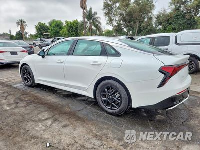 Drugie zdjęcie samochodu z przodu: 2025 KIA K5 LXS VIN:KNAG24J78S5372524 - miniatura