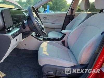 Zdjęcie 7 z 14 samochodu: 2025 HYUNDAI KONA SEL VIN:KM8HC3AB4SU231678 - miniatura