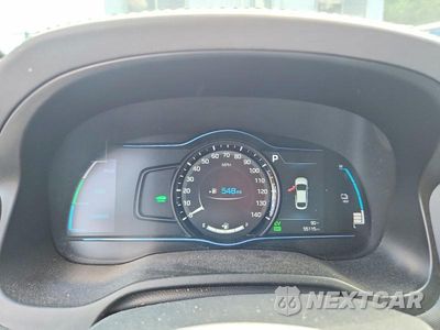 Zdjęcie 9 z 12 samochodu: 2019 HYUNDAI IONIQ LIMITED VIN:KMHC75LD2KU174387 - miniatura